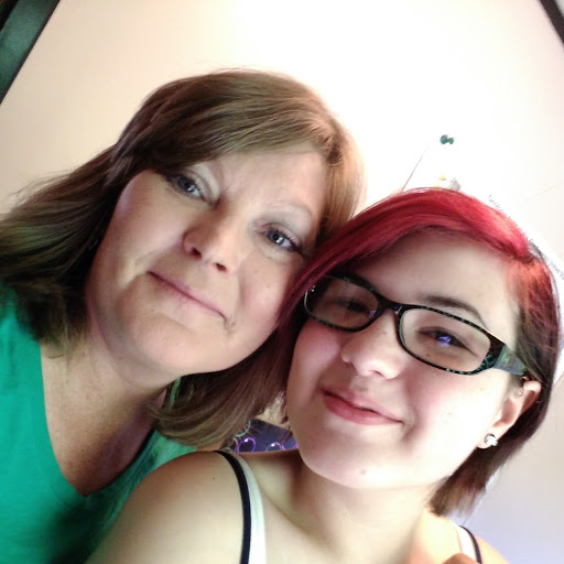 Tammy Jones Photo 9