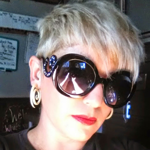 Michelle Robert Photo 34