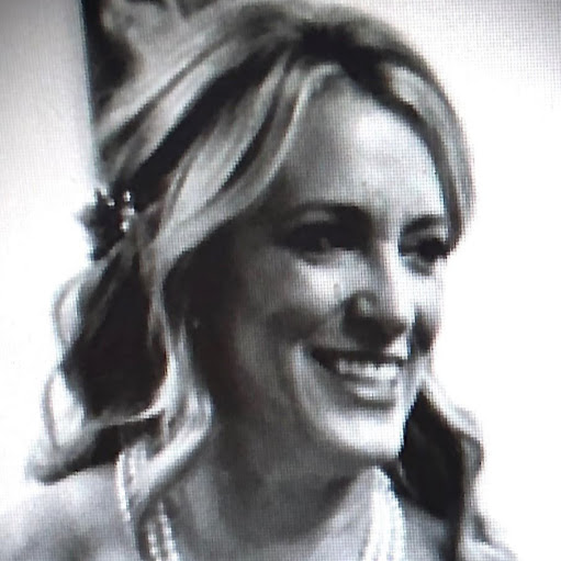 Evelyn Anderson Photo 20