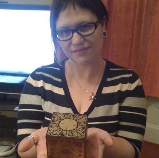 Lisa Pike Photo 24