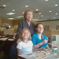 Annie Bailey Photo 22