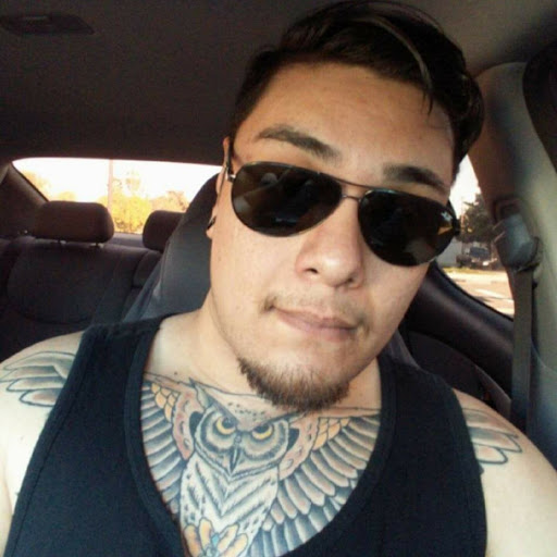 Eric Pedraza Photo 25