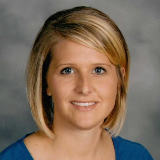 Amy Wainwright Photo 15