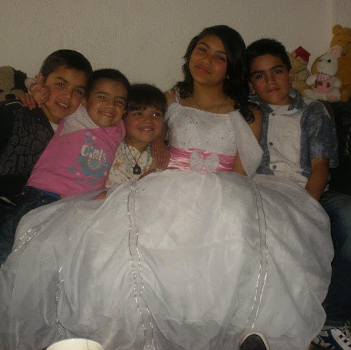 Consuelo Ortiz Photo 9