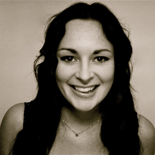 Marie Little Photo 19