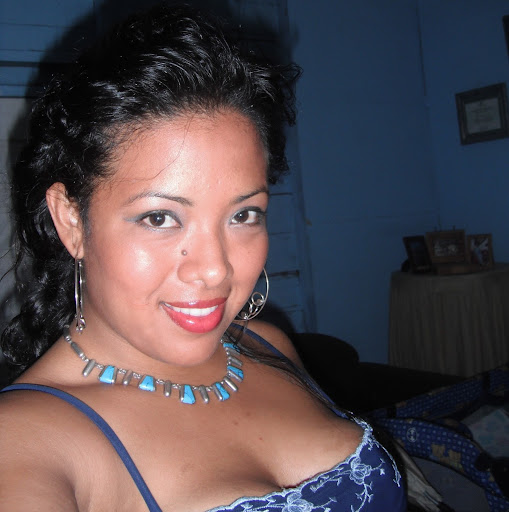 Elizabeth Dawson Photo 41