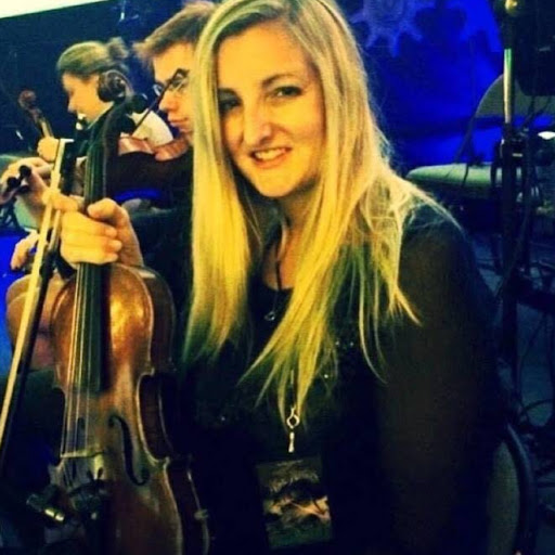 Caroline Owen Photo 30