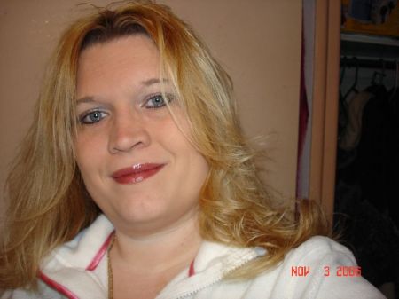 Michelle Novak Photo 28