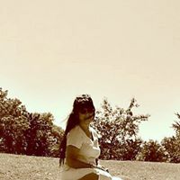 Katherine Simons Photo 21