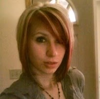 Kelly Martin Photo 18