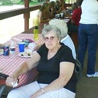 Catherine Guthrie Photo 19