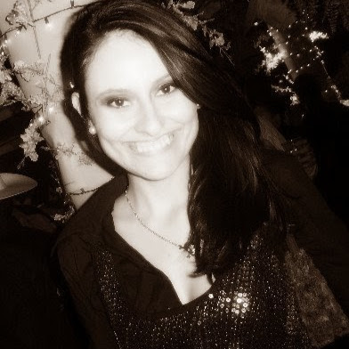 Ana Pacheco Photo 6