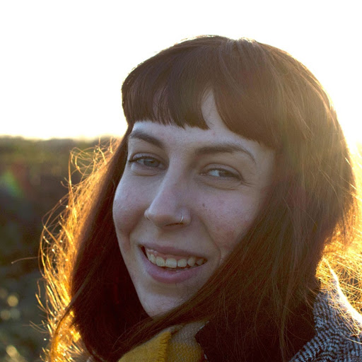 Elizabeth Farley Photo 42