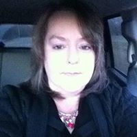 Ellen Yates Photo 9