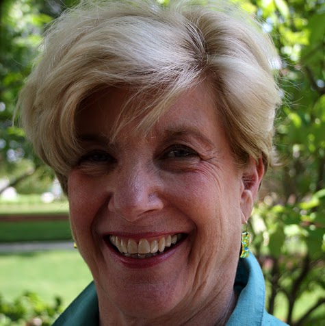 Jeanne Howell Photo 28