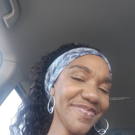 Felicia Anderson Photo 15