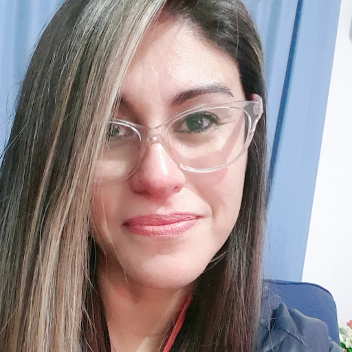 Ana Robles Photo 21