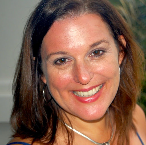 Andrea Huston Photo 12