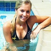 Katie Hunter Photo 42