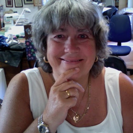 Jane Crosby Photo 30