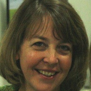 Lisa Fournier Photo 17