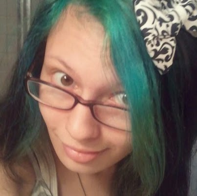 Bethany Edwards Photo 12