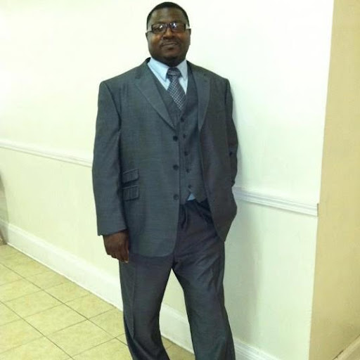 Kenneth Stapleton Photo 15