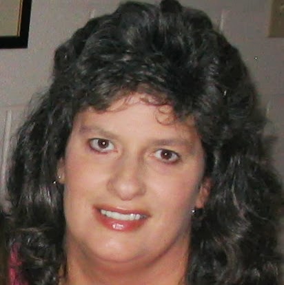 Michele Barker Photo 34