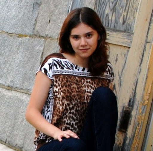 Amanda Goetz Photo 36