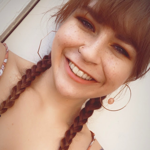 Allyson Clark Photo 30