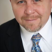 Carl Henson Photo 13