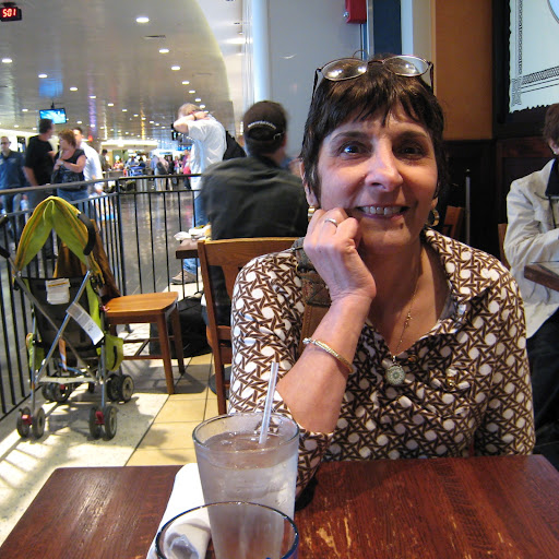 Connie Fitzgerald Photo 33
