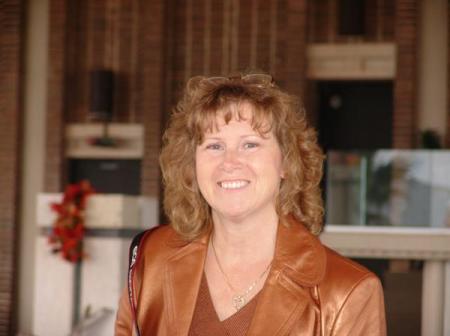 Cindy Stuart Photo 3