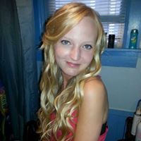 Renee Hoff Photo 18