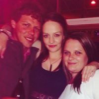 Jamie Newton Photo 41