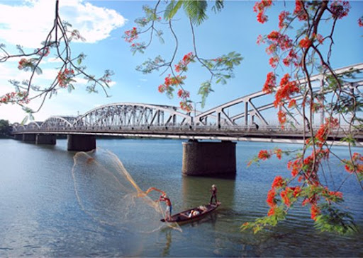 Binh Ho Photo 26
