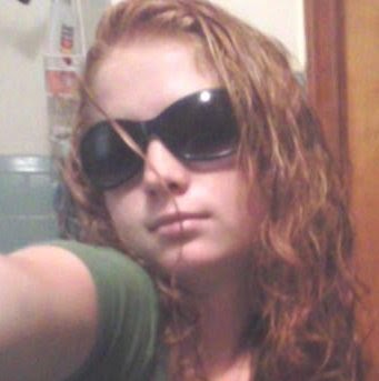Bethany Thompson Photo 32