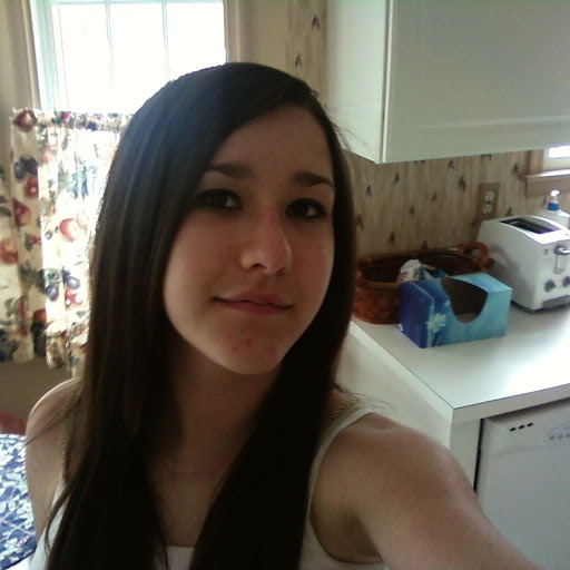 Victoria Sullivan Photo 17