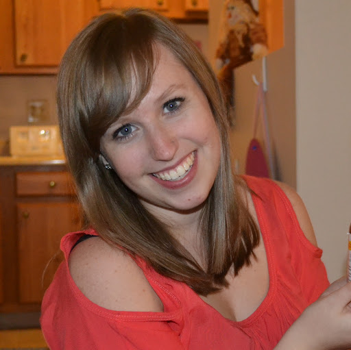Annie Ward Photo 15