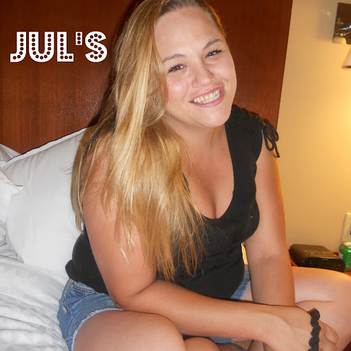 Julie Baker Photo 24