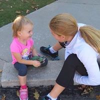 Elizabeth Knudson Photo 6