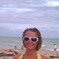 Kristina Hurst Photo 4