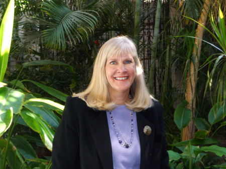 Joy Holt Photo 6