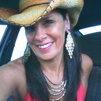 Pamela Bowers Photo 31