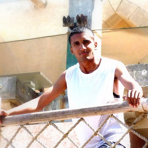 Sam Mathew Photo 12