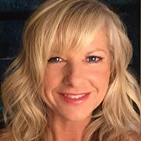 Cynthia Elliot Photo 21