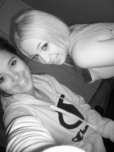 Tabetha Young Photo 2