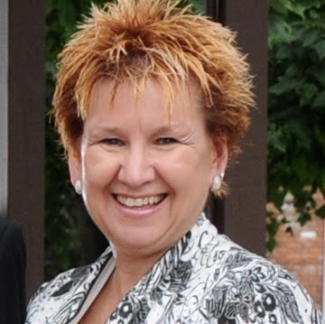 Janet Morgan Photo 4