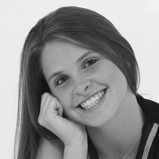 Ashley Spradlin Photo 23