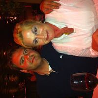 Laura Harvey Photo 35